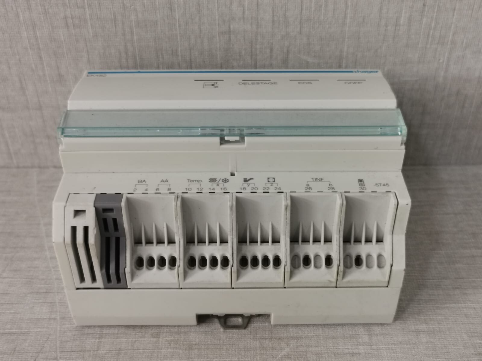 GE EK482 Gestionnaire d'Energie EK482 Hager 4