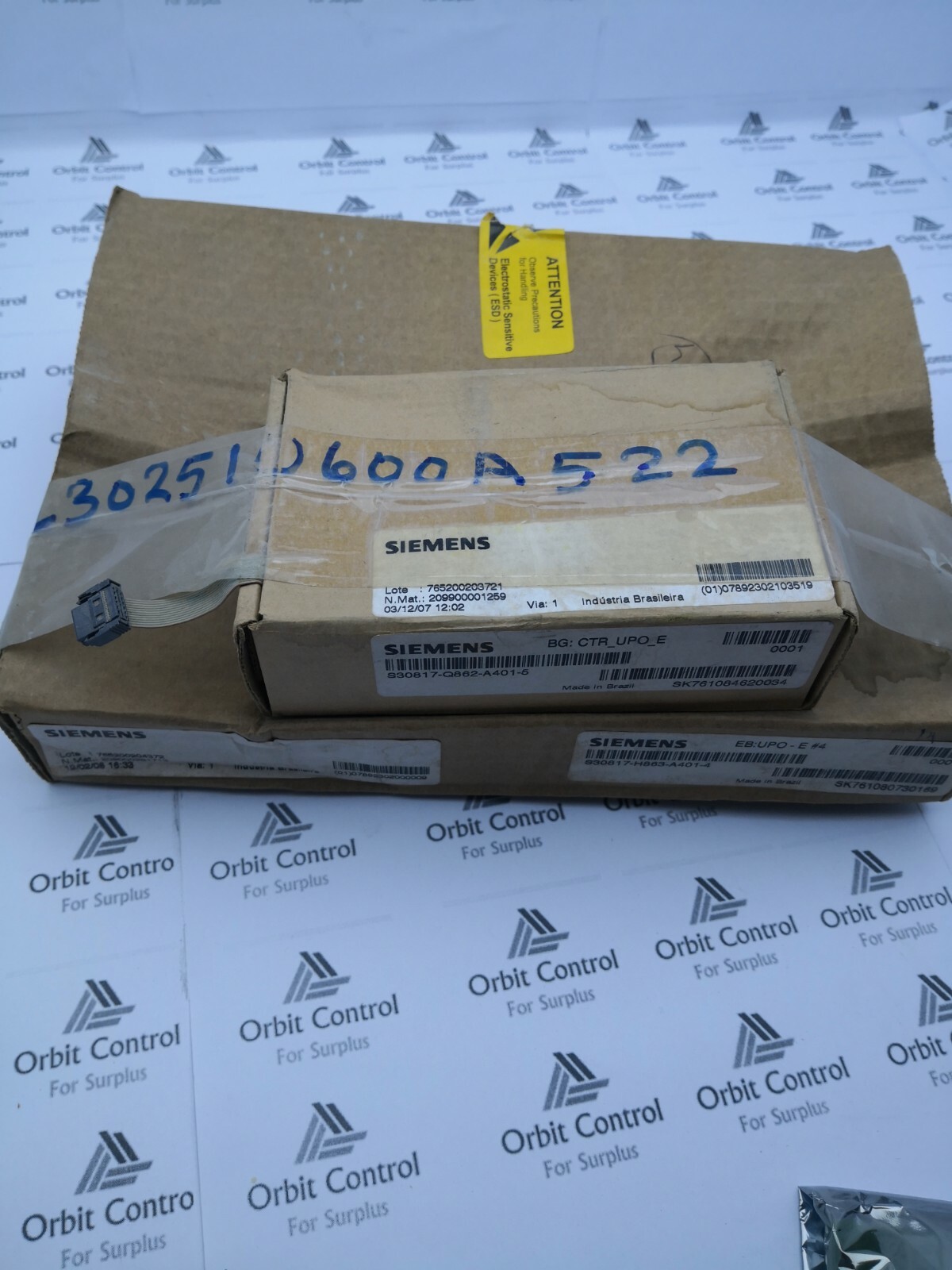 Siemens S30817-Q863-A401-4 Siemens S30817-Q863-A401-4 A30817-X863-A400-3-1K11 EB:UPO/E + S30817-Q862-A401-5 9