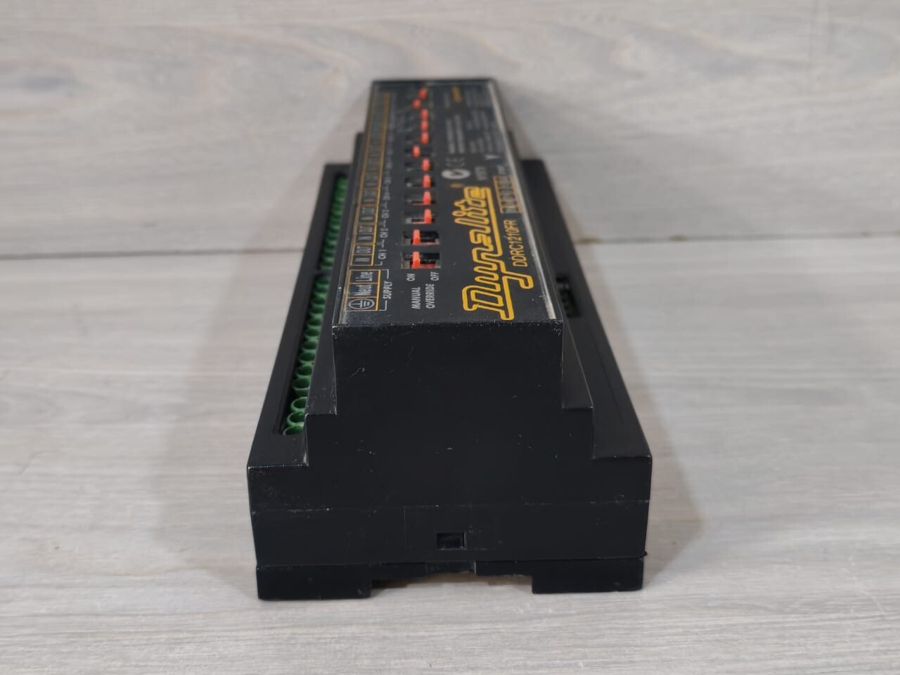 Dynalite DDRC1210FR DYNALITE DDRC1210FR RELAY CONTROLLER 12 channel 10A 230V Max 120A Dynet 8