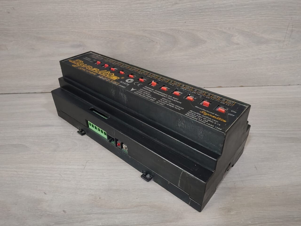 Dynalite DDRC1210FR DYNALITE DDRC1210FR RELAY CONTROLLER 12 channel 10A 230V Max 120A Dynet 10