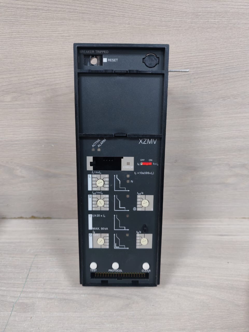 Siemens ETU27 SIEMENS Elektr Ausloeser ETU27 MOELLER 2