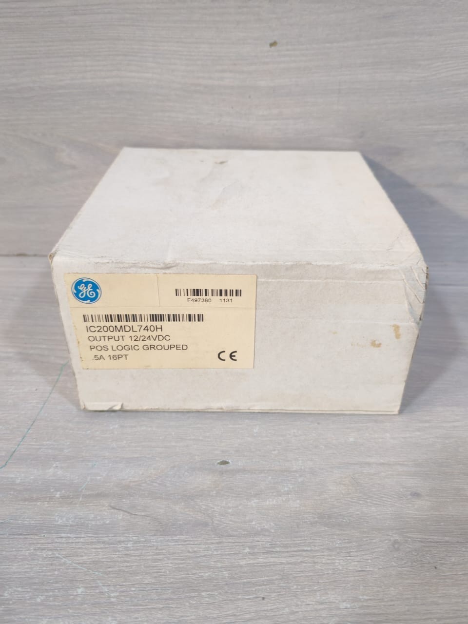 GE IC200MDL740H GE Fanuc IC200MDL740H 16 Points Output 12/24VDC POS LOGIC GROUPED 5A 16PT 2