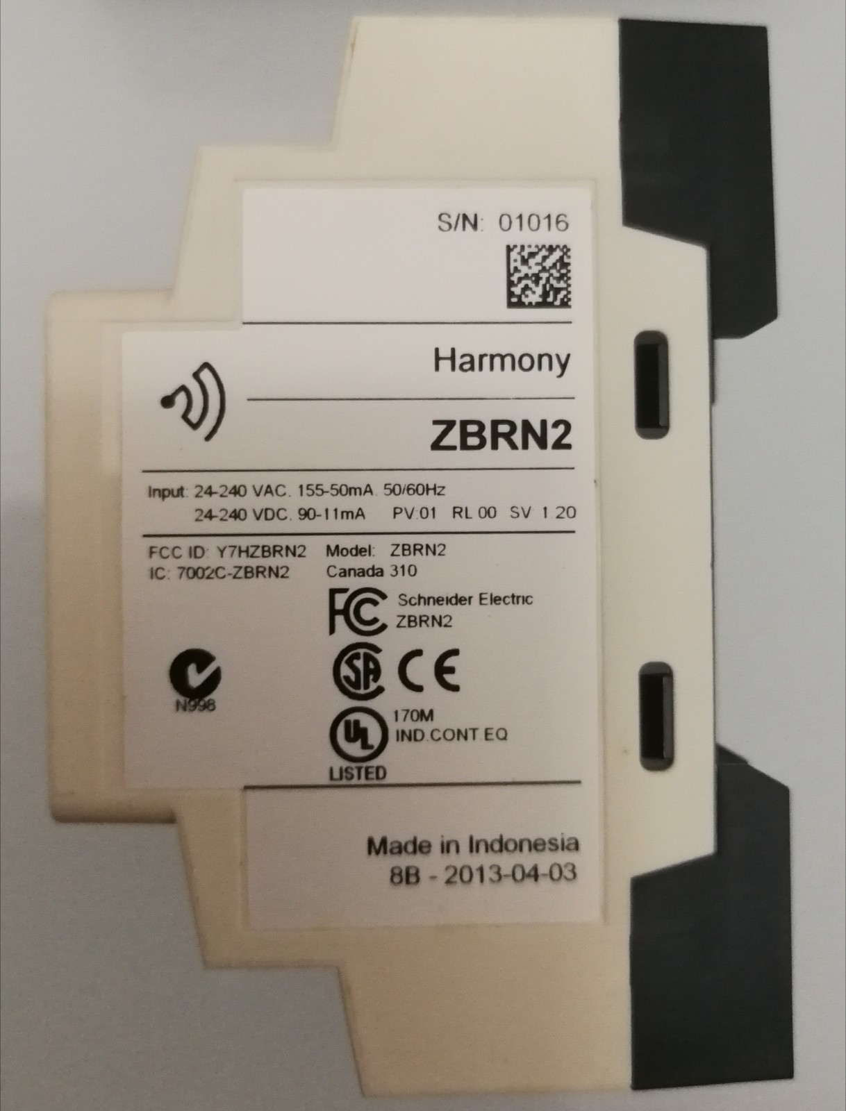 Schneider Electric PORT-24 Schneider Electric ZBRN2 -Access Point, Harmony Modbus Port, 24 to 240 Vac/dc 2