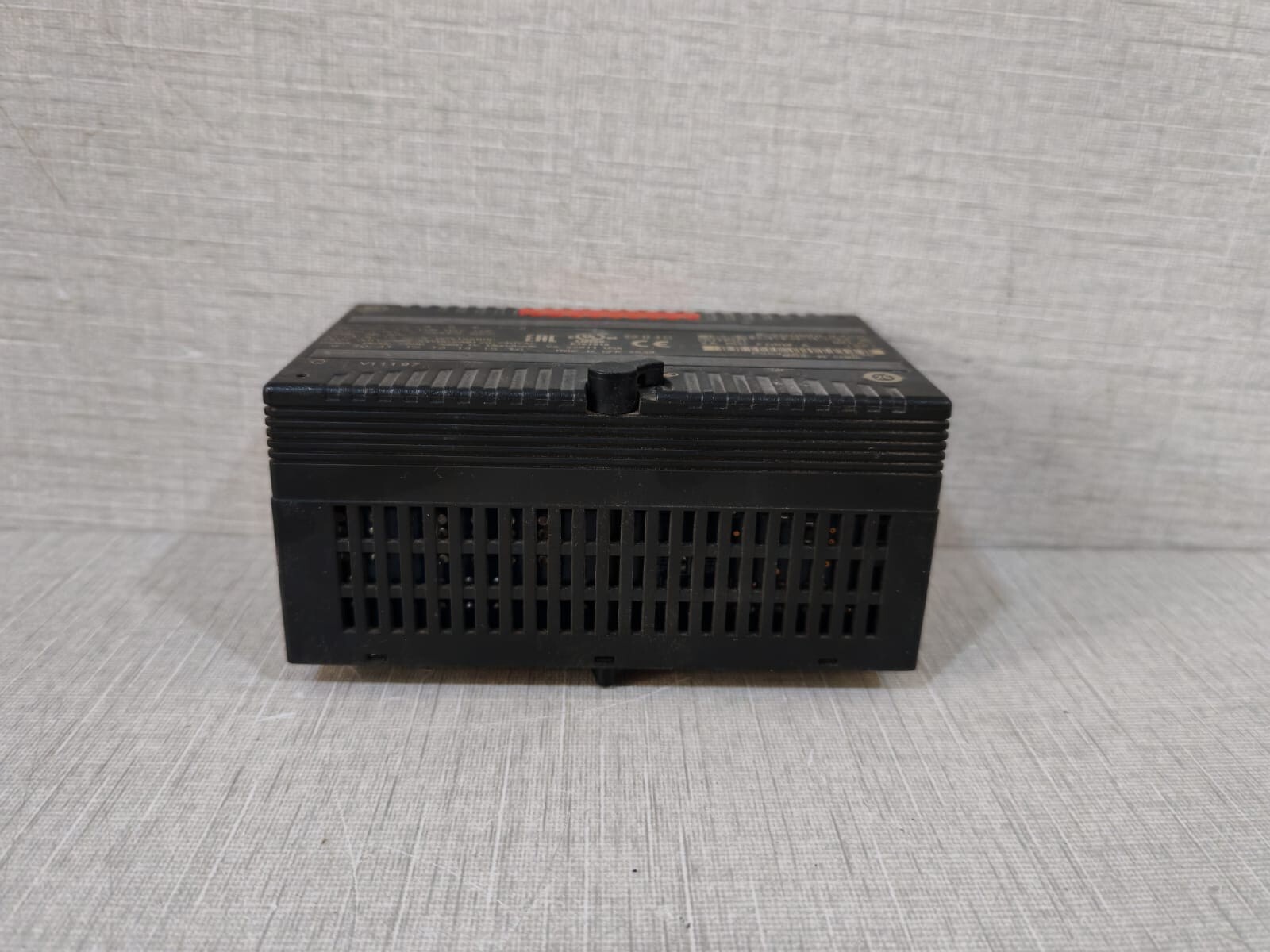 GE IC200MDL940K GE Fanuc IC200MDL940K Output Relay 4