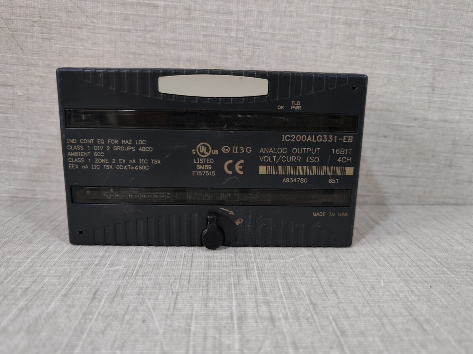 GE FANUC IC200ALG331-EB Analog Output Module