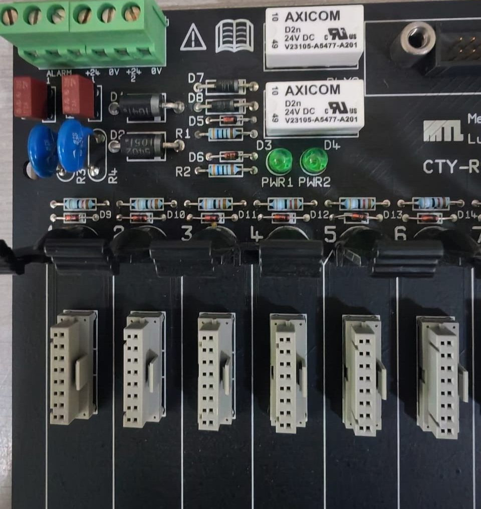 MTL SSI16-AKB MTL termination boards,backplanes made in England CTY-RS-SSI16-AKB 2