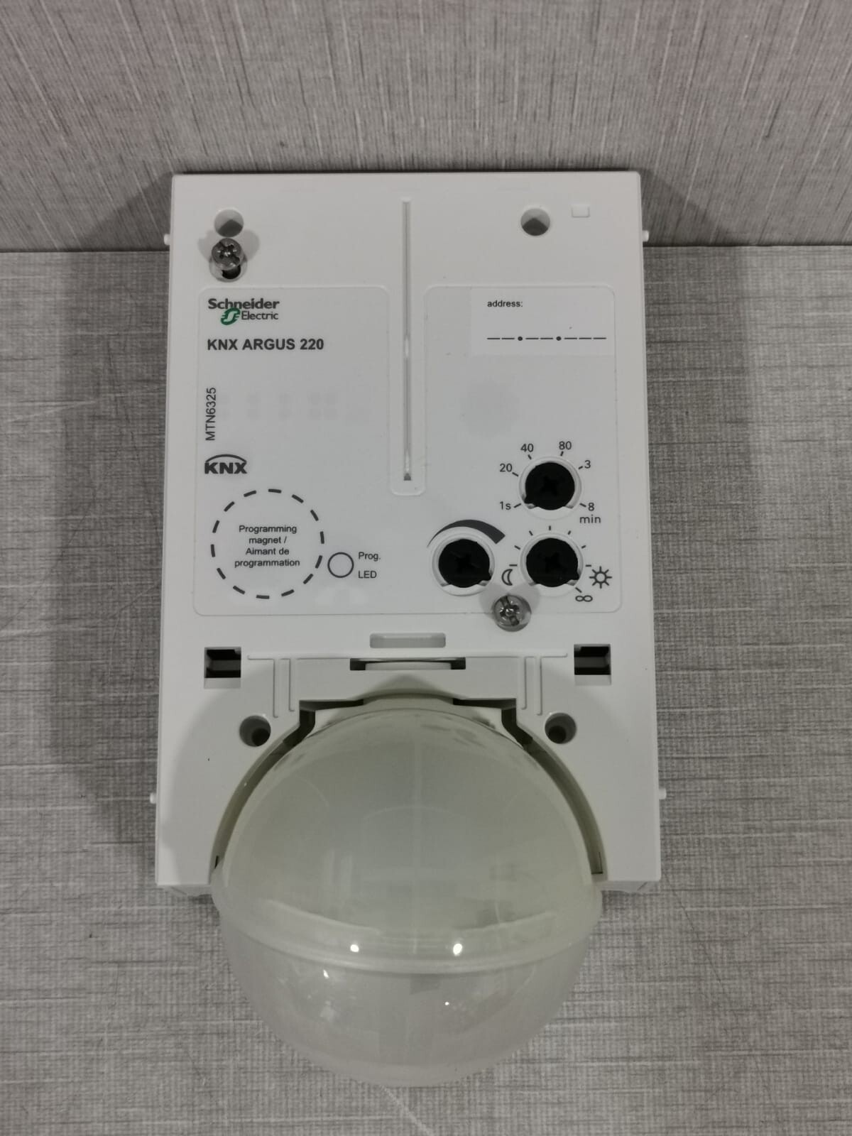 Schneider Electric MTN632519 SCHNEIDER ELECTRIC MTN632519/MTN6325 KNX ARGUS 220 POLAR WHITE 7