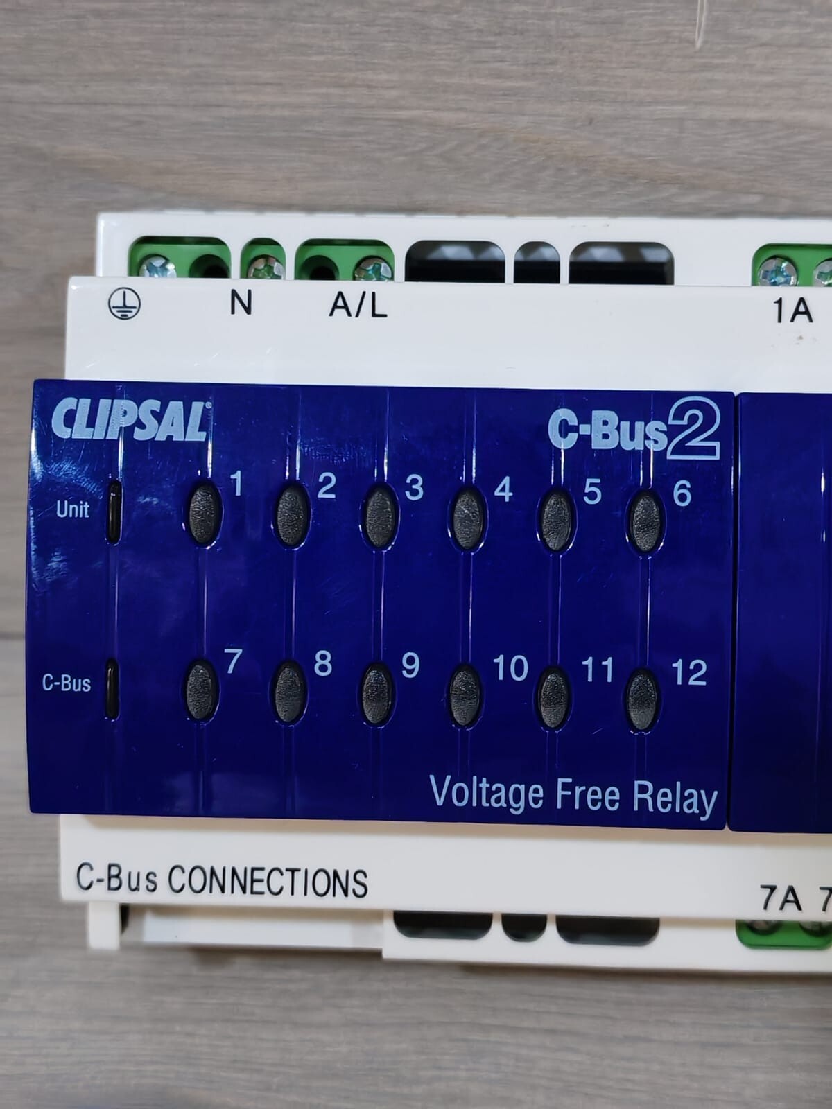 GE MFG-2005 CLIPSAL C-BUS2 L5512RVF/L5512RVFP 12 CH VOLTAGE FREE RELAY MFG-2005 3