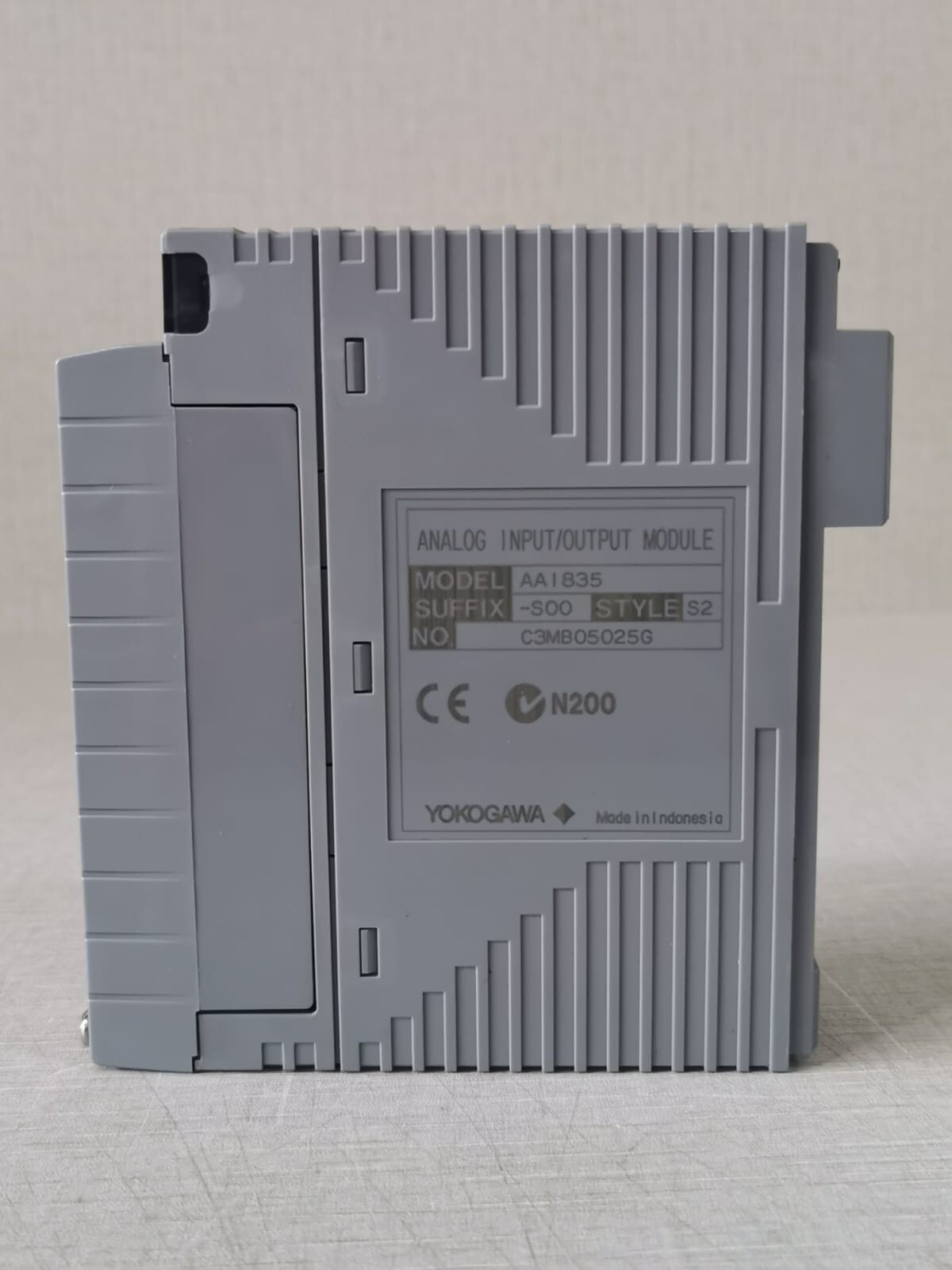 Yokogawa AAI835-S00 AAI835 Yokogawa AAI835-S00 S2 Analog I/O Module with ATK4A-00 S1 7