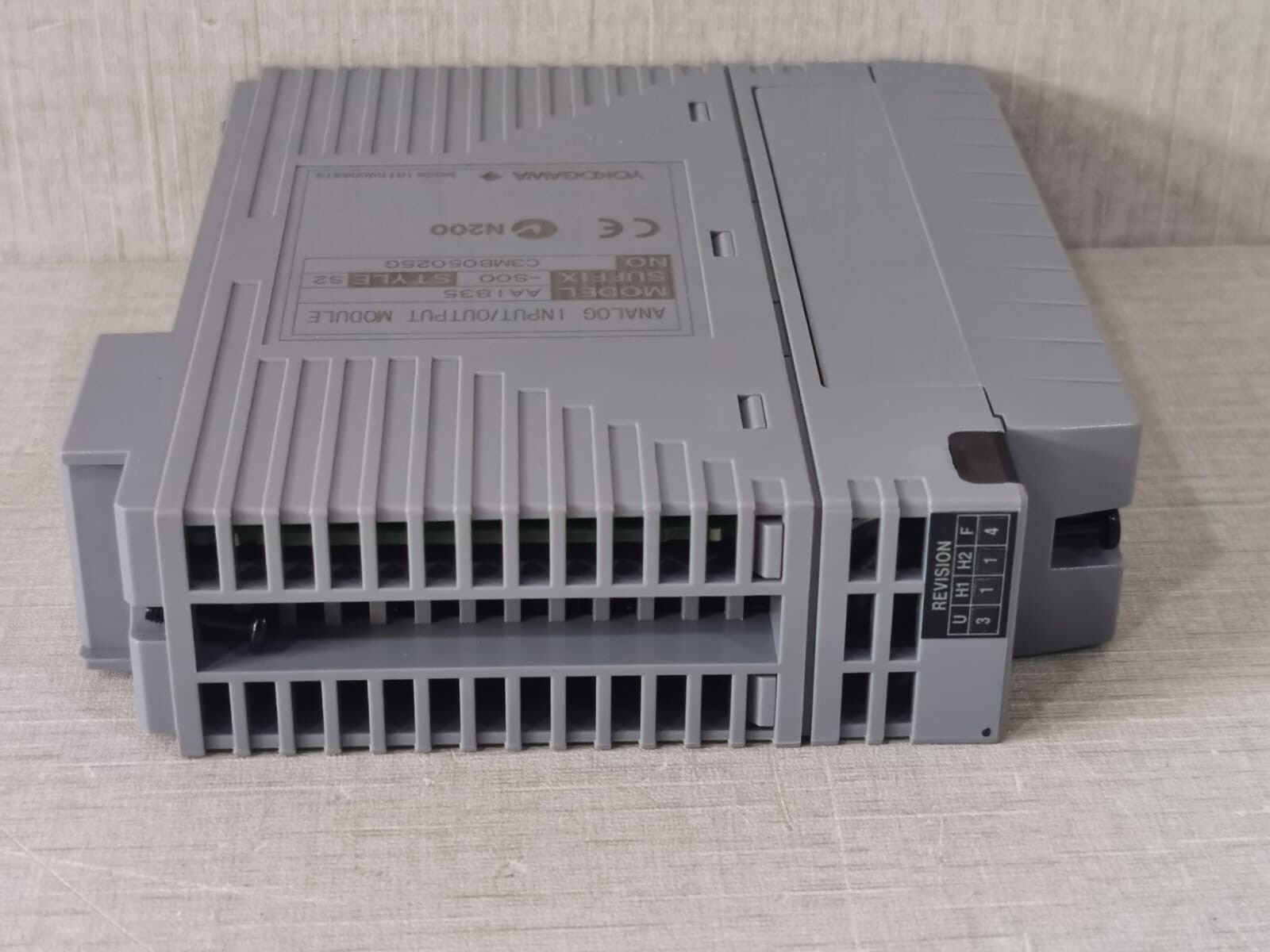 Yokogawa AAI835-S00 AAI835 Yokogawa AAI835-S00 S2 Analog I/O Module with ATK4A-00 S1 10