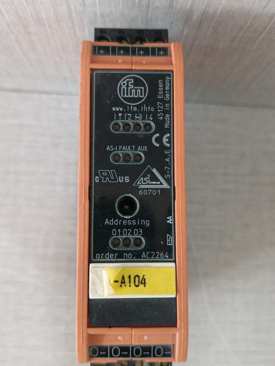IFM AC2264 IFM AC2264 AS-Interface control cabinet module 2