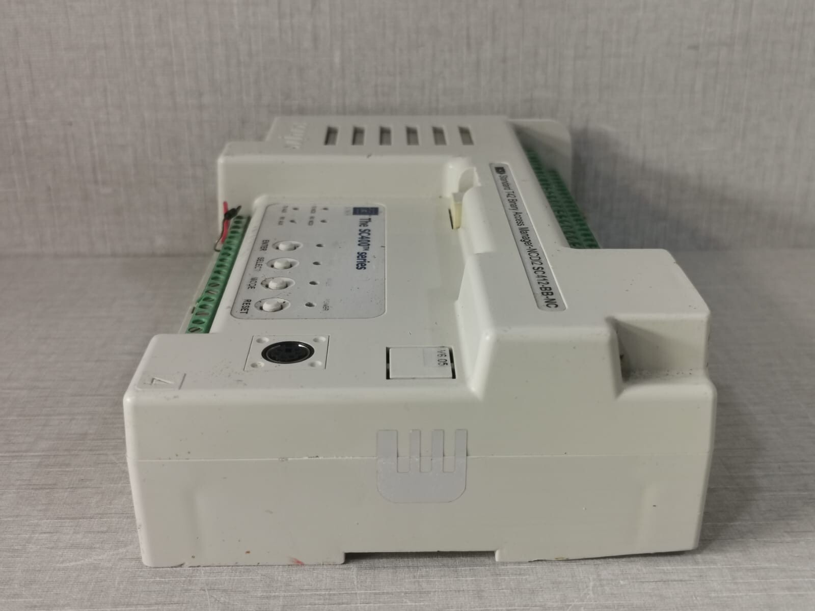 Scaline SC412-BB-NC SCALINE SC412-BB-NC / SC400 SERIES 7