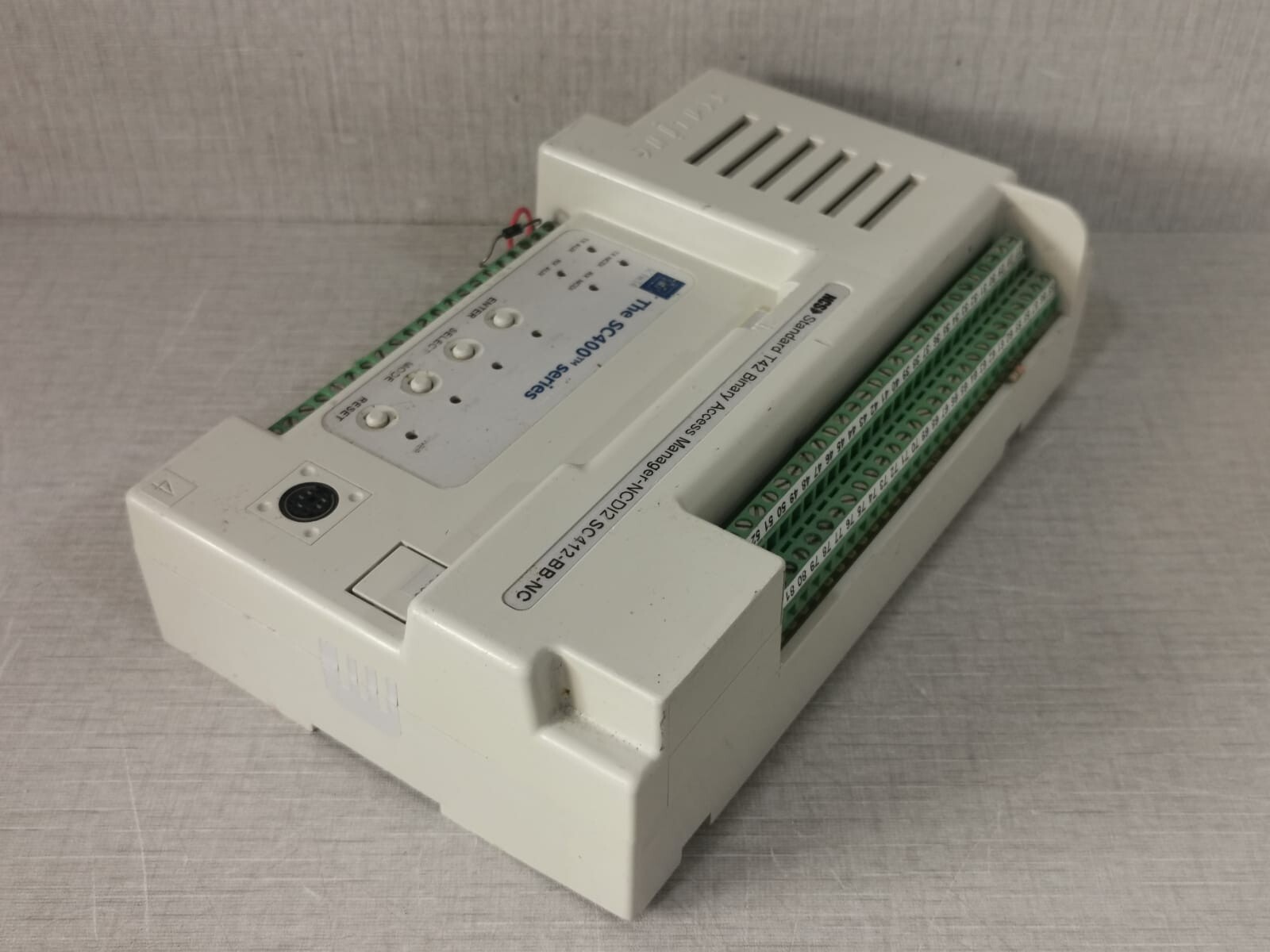 Scaline SC412-BB-NC SCALINE SC412-BB-NC / SC400 SERIES 9