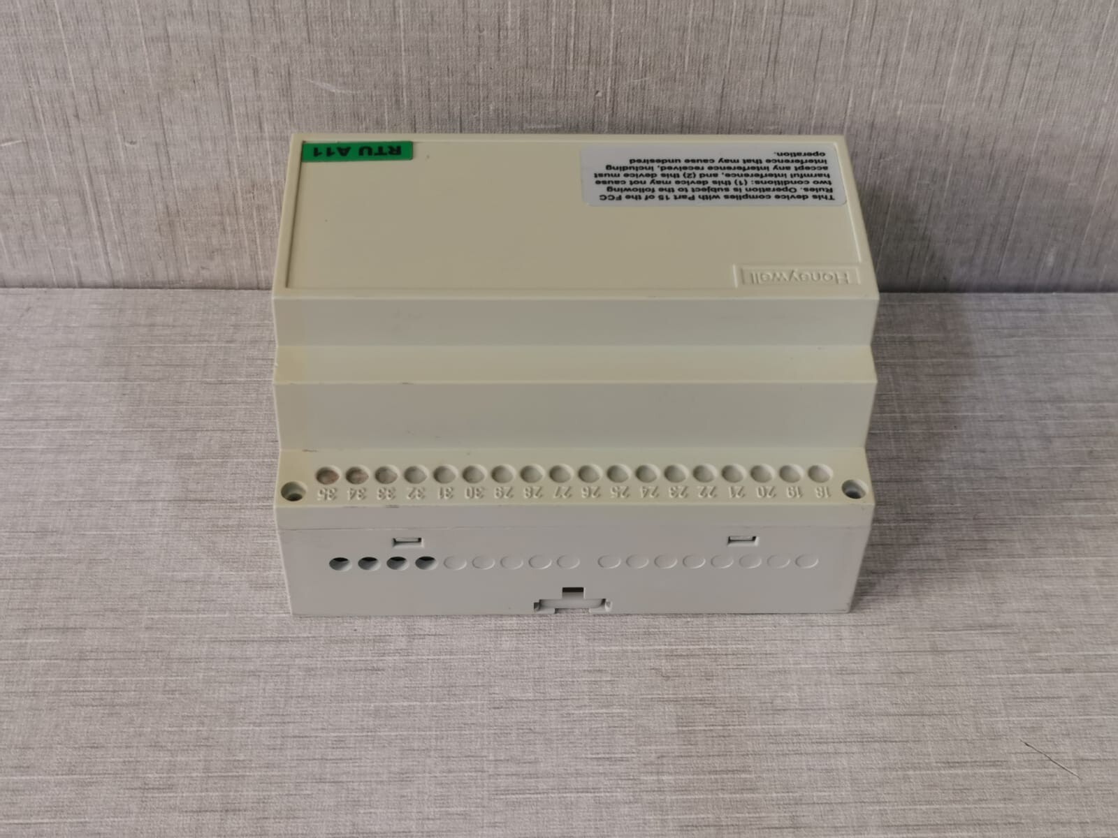 Honeywell TK-C21S PCS. RTU A11 HONEYWELL TK-C21S Multi I/O Management Device 5