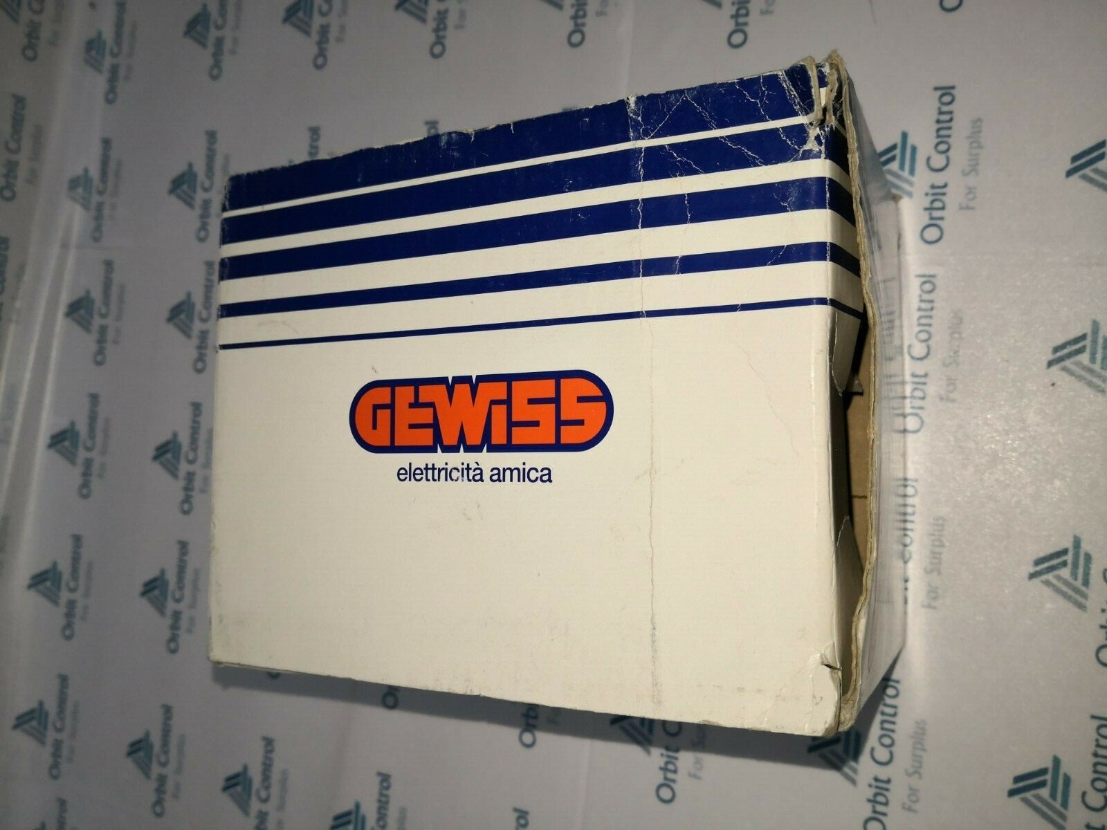 GE GW-94-422 Gewiss GW94422 BLOCS DIFFERENTIELS 4 P 25A / 30mA / GW 94 422 6