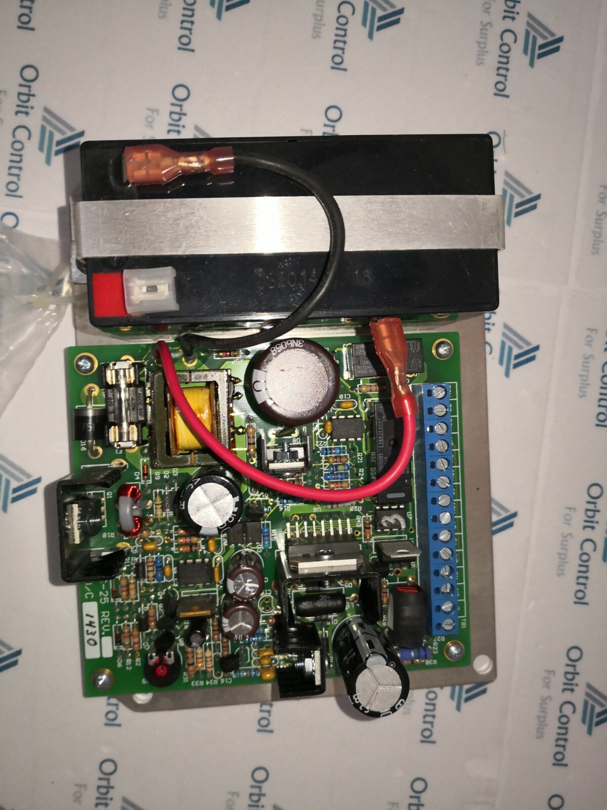 Danfoss PBU-25 Danfoss Accessory 24VAC AM - PBU 25 082H7090 Power Backup Unit 8