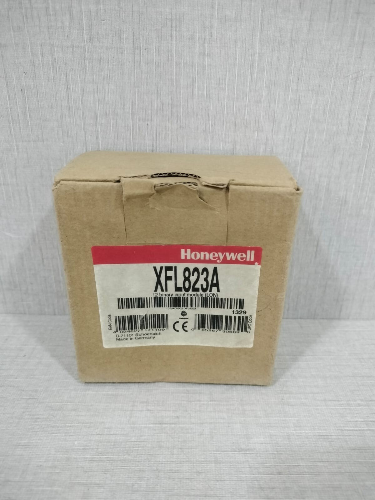 Honeywell XFL823A Honeywell XFL823A Distributed I/O 12 Digital Input Module W/ FILTHY & 2