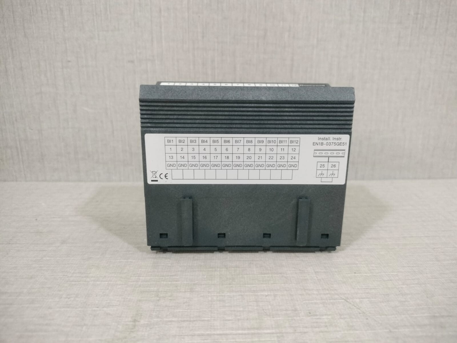 Honeywell XFL823A Honeywell XFL823A Distributed I/O 12 Digital Input Module W/ FILTHY & 9