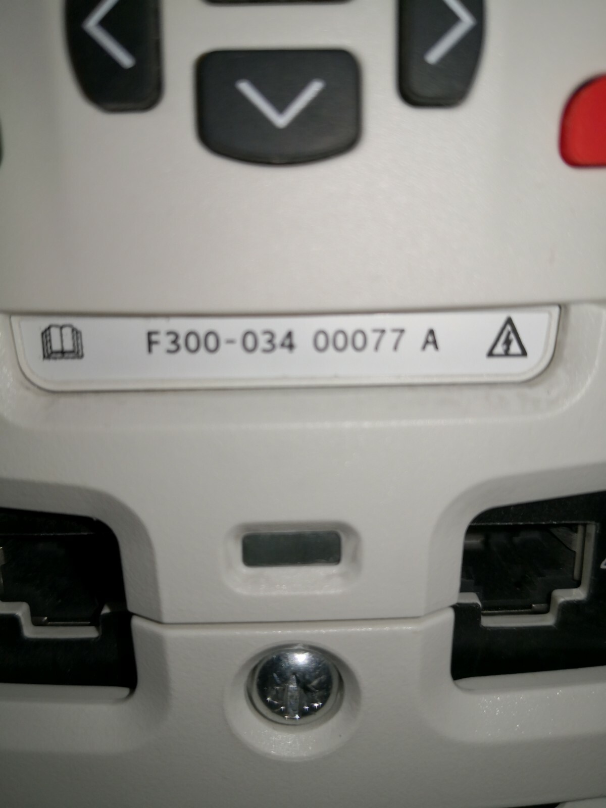 Emerson F300-034 Emerson Powerdrive F300 Frequency controllers / F300-034 00077 A / 3.0 K.W 6