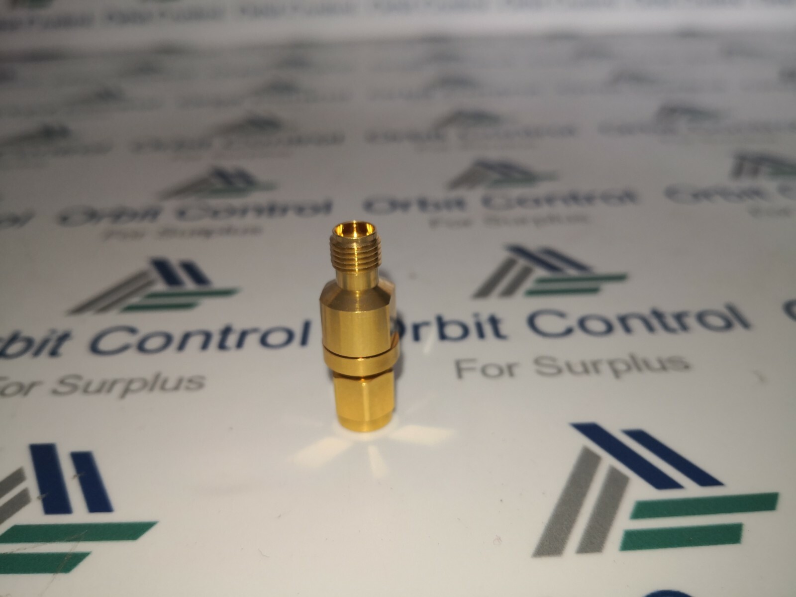 Agilent Technologies TO-26 83059C / Agilent Coaxial Adapter, 3.5 mm ( m ) to 3.5 mm ( f ), DC to 26.5 GHz 3