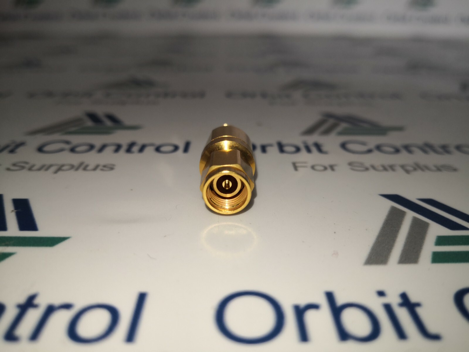 Agilent Technologies TO-26 83059C / Agilent Coaxial Adapter, 3.5 mm ( m ) to 3.5 mm ( f ), DC to 26.5 GHz 4