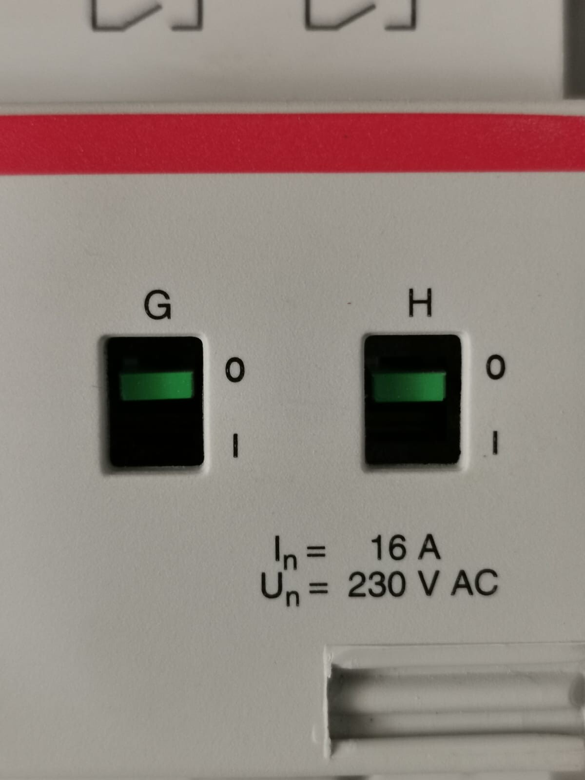 ABB GHQ-631-0047 ABB EIB AT/S 8.16.5 Switching Actuator GHQ 631 0047 R0111 3
