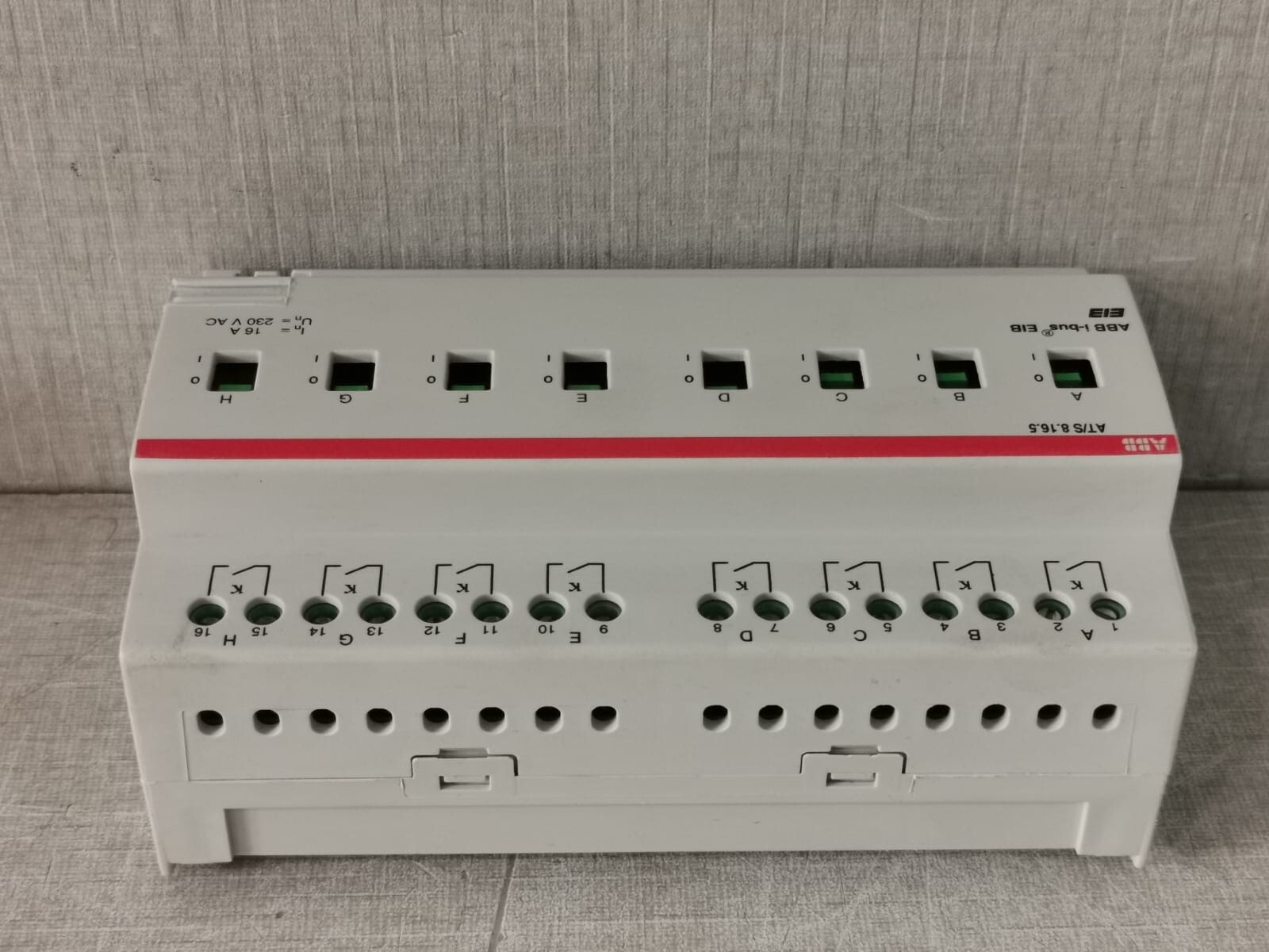 ABB GHQ-631-0047 ABB EIB AT/S 8.16.5 Switching Actuator GHQ 631 0047 R0111 4
