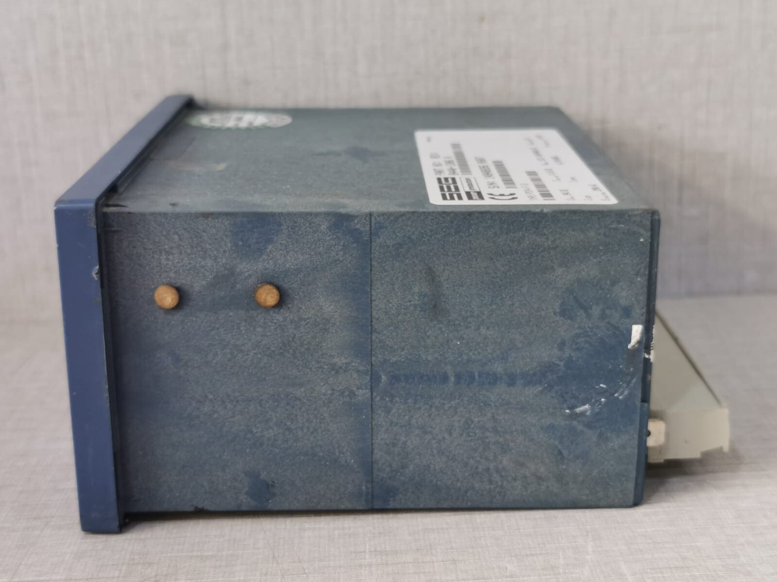 SEG PSY4-F-D SEG PSY4-F-D POWER PROTECTION 8440-1306 REV.A 6