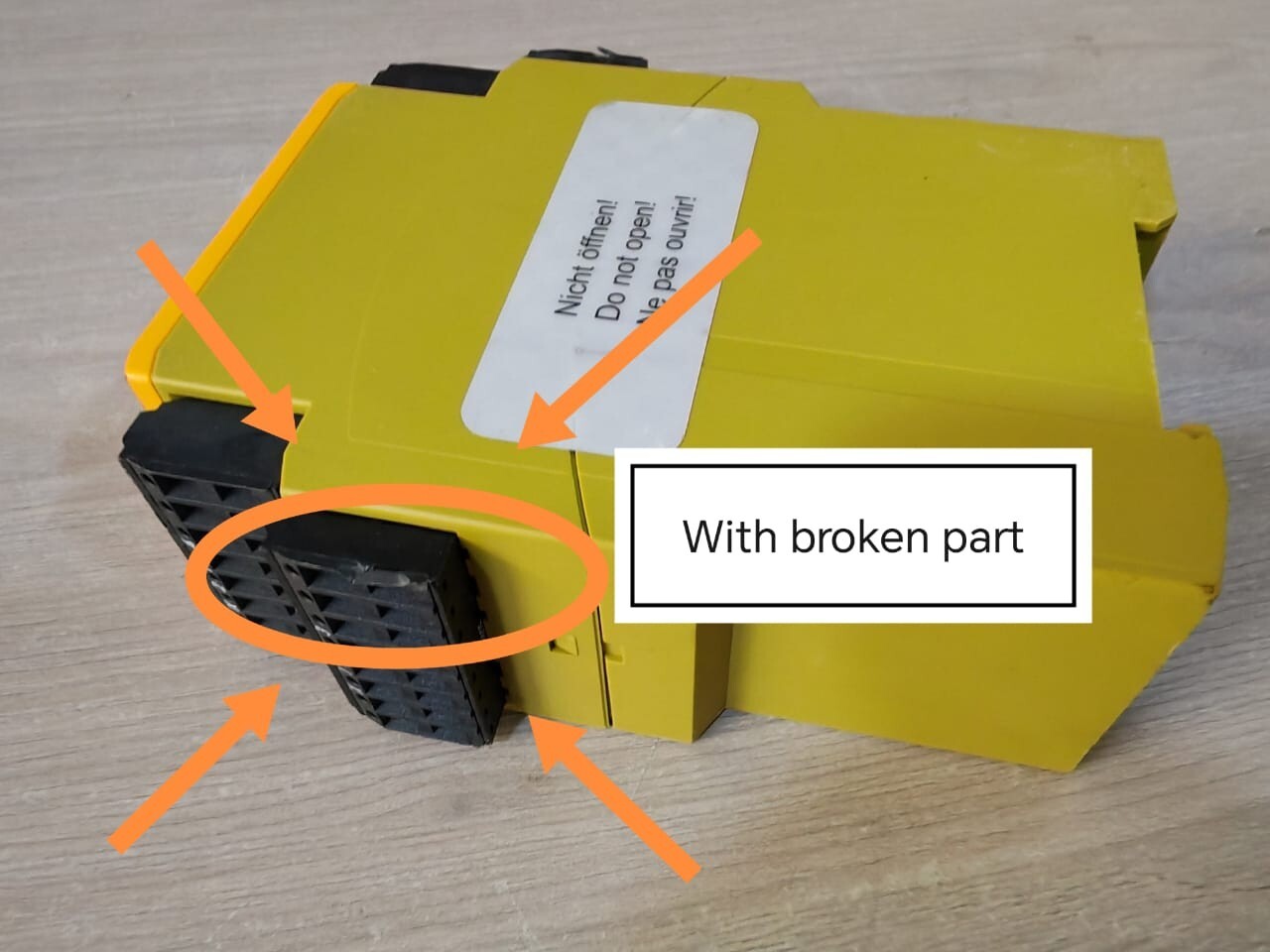 Pilz X1.10P PILZ P2HZ X1.10P SAFETY RELAY 8