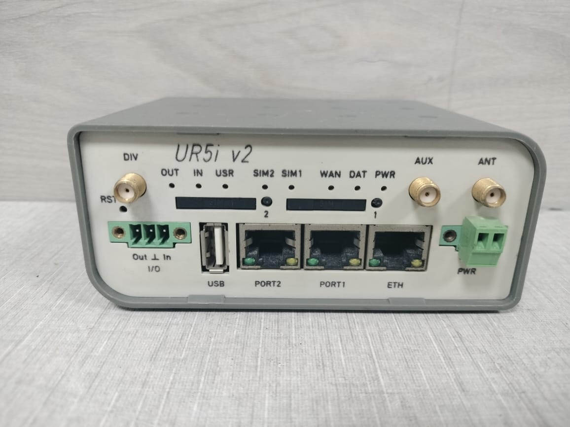 CONEL UR5I-V2 CONEL UR5i v2F / UR5I-V2 Networking Device XC-ETH EXPANSION PORT VER.7 10-30W 2