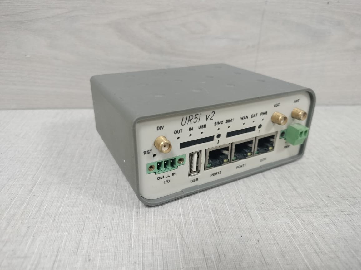CONEL UR5I-V2 CONEL UR5i v2F / UR5I-V2 Networking Device XC-ETH EXPANSION PORT VER.7 10-30W 5