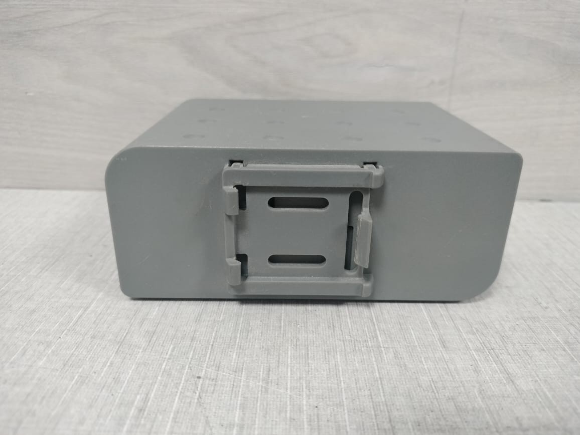 CONEL UR5I-V2 CONEL UR5i v2F / UR5I-V2 Networking Device XC-ETH EXPANSION PORT VER.7 10-30W 9