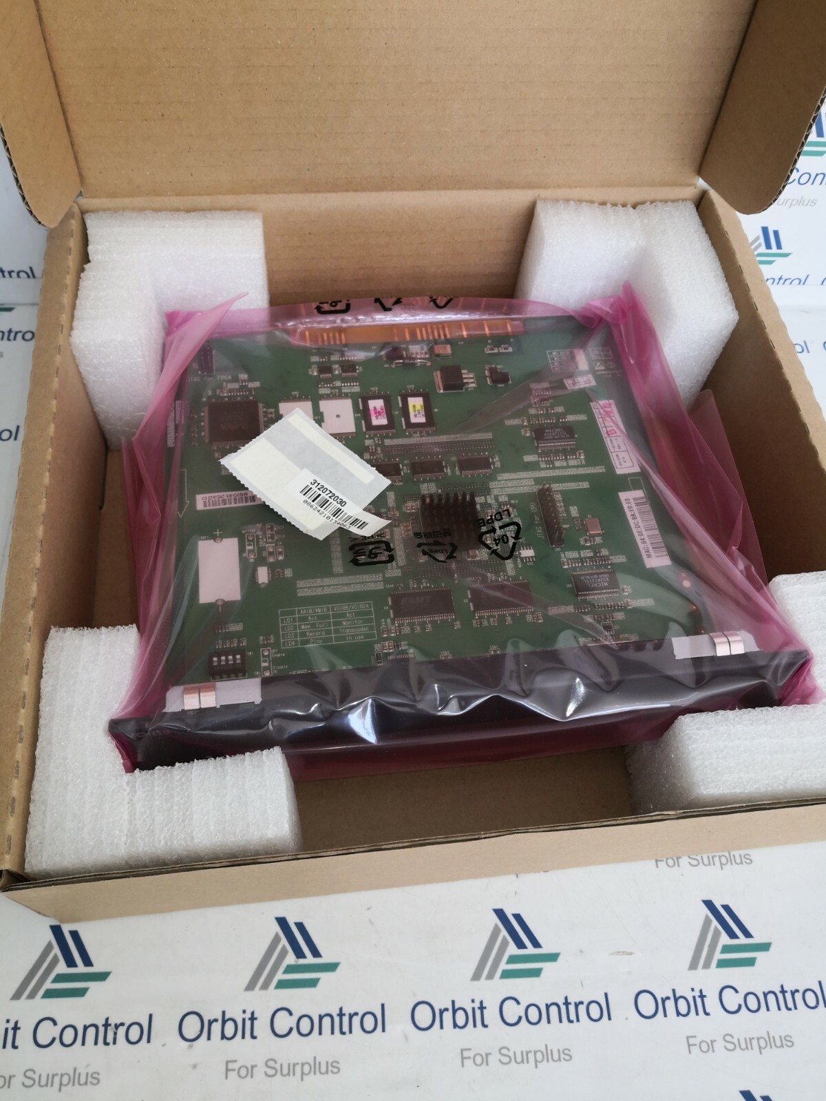 LG-ERICSSON TKSN9106301 LG-Ericsson MG-VOIB8.STG / 8 VOIP Interface Board TKSN9106301 3