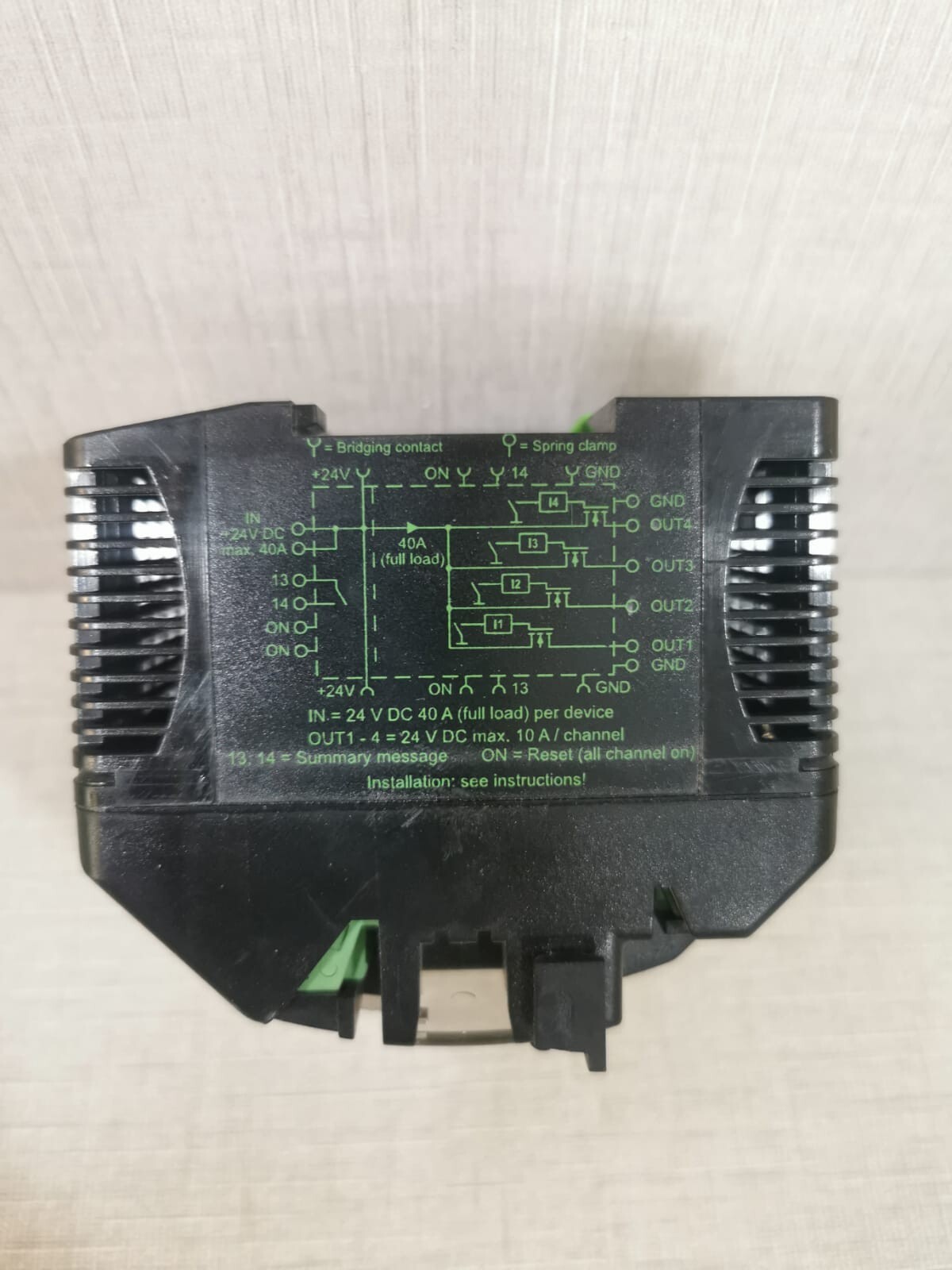 MURR ELEKTRONIK D-71570 Murr Elektronik D-71570 MICO Electronic Circuit Protection, 4 Channels 24VDC 5