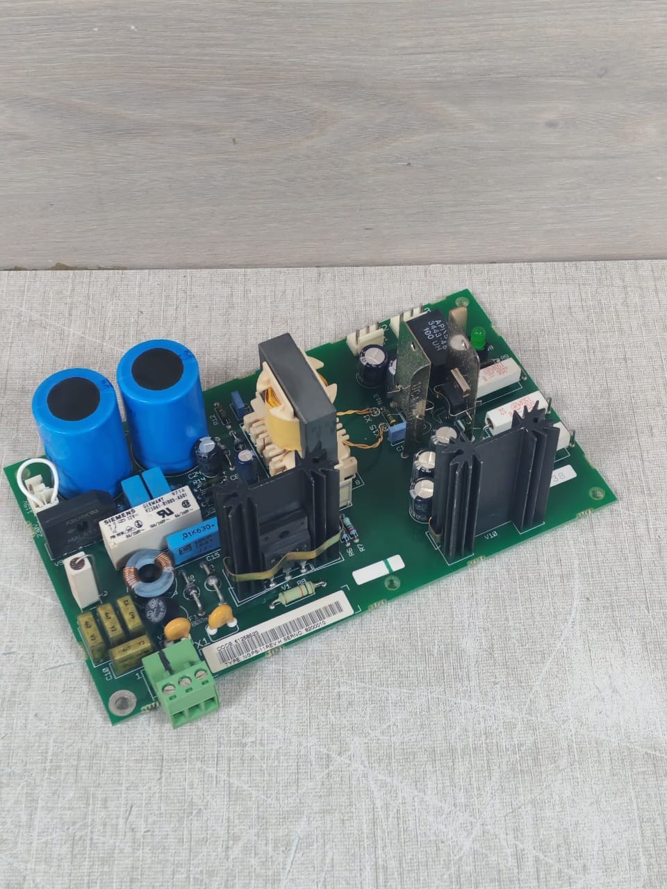 ABB NGPS-11 ABB NGPS-11 REV. H CODE: 61258523/ 61243445 E 2/2 PCB 2