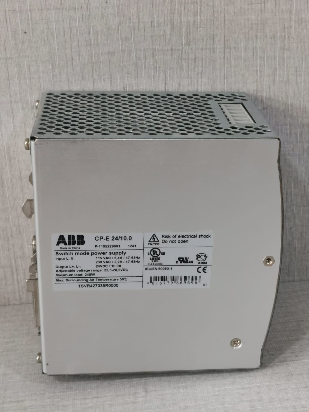 ABB CP-E ABB Switchmode power supply CP-E 24/10.0 1SVR427035R0000 24VDC 3