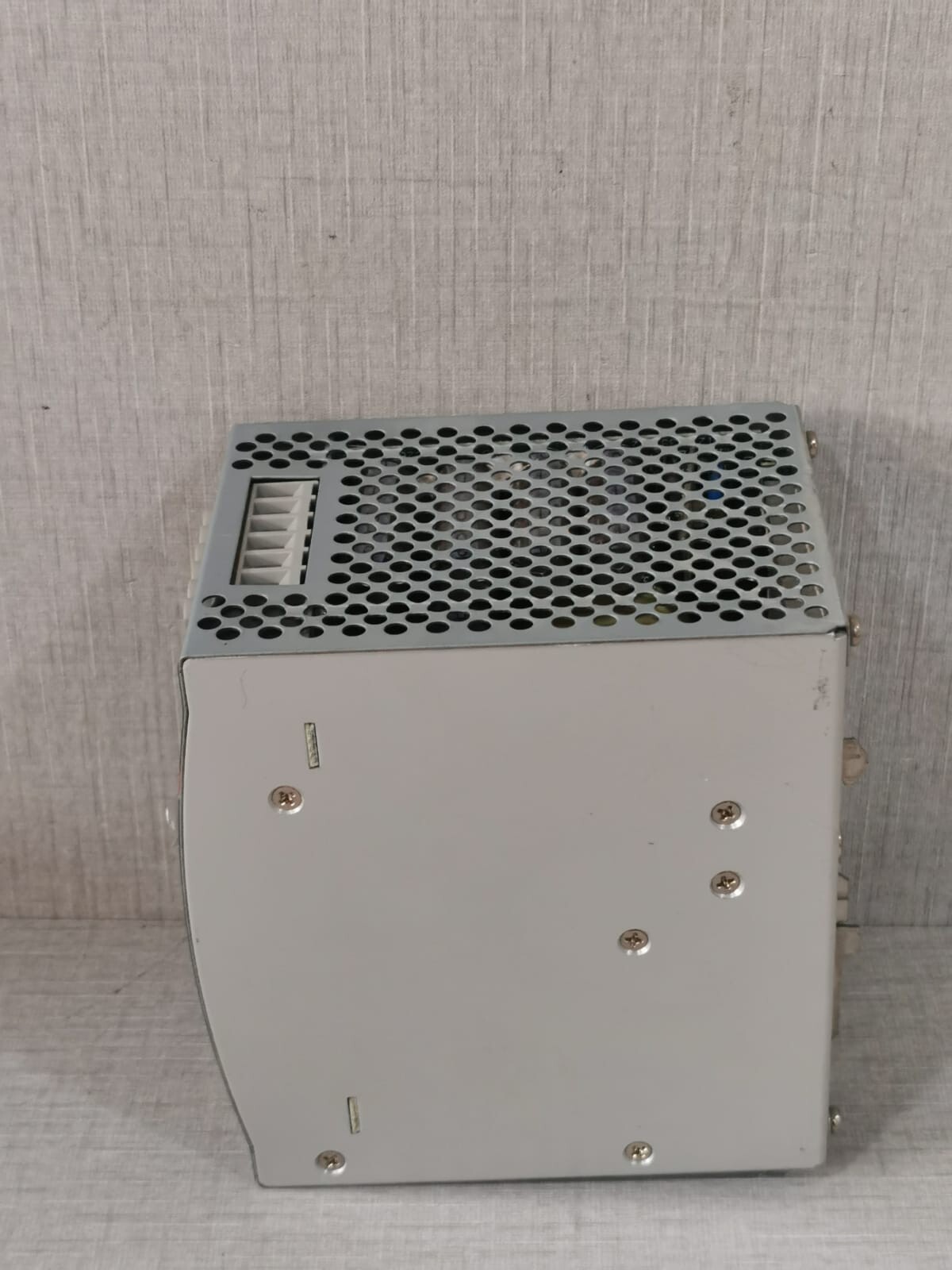 ABB CP-E ABB Switchmode power supply CP-E 24/10.0 1SVR427035R0000 24VDC 4