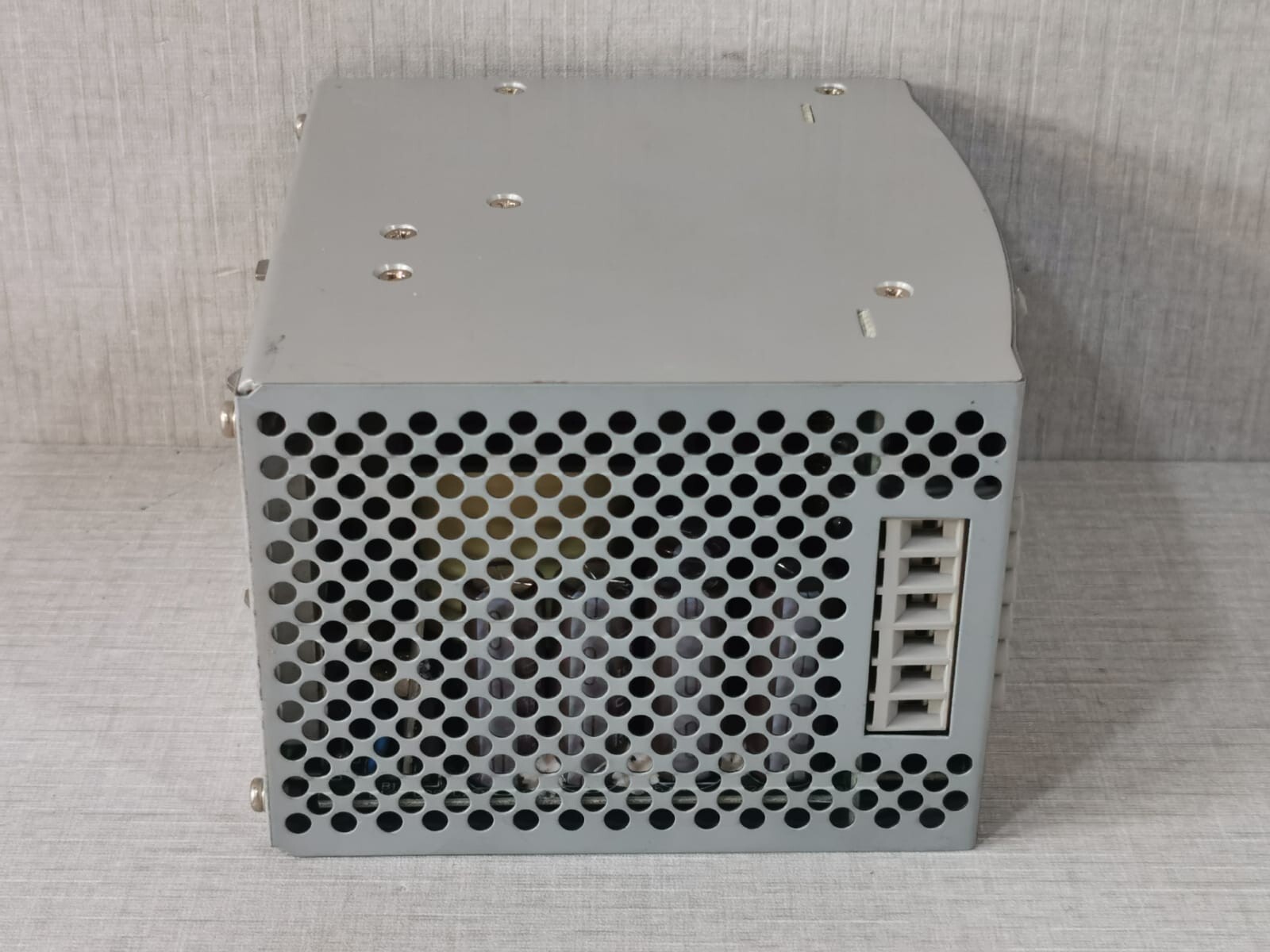 ABB CP-E ABB Switchmode power supply CP-E 24/10.0 1SVR427035R0000 24VDC 5