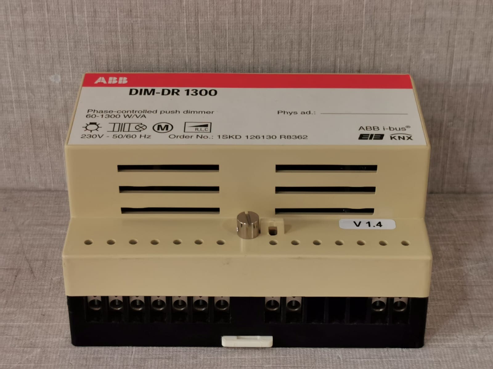 ABB DR-1300 ABB DIM-DR 1300 i-BUS Phase-Controlled Push Dimmer 3