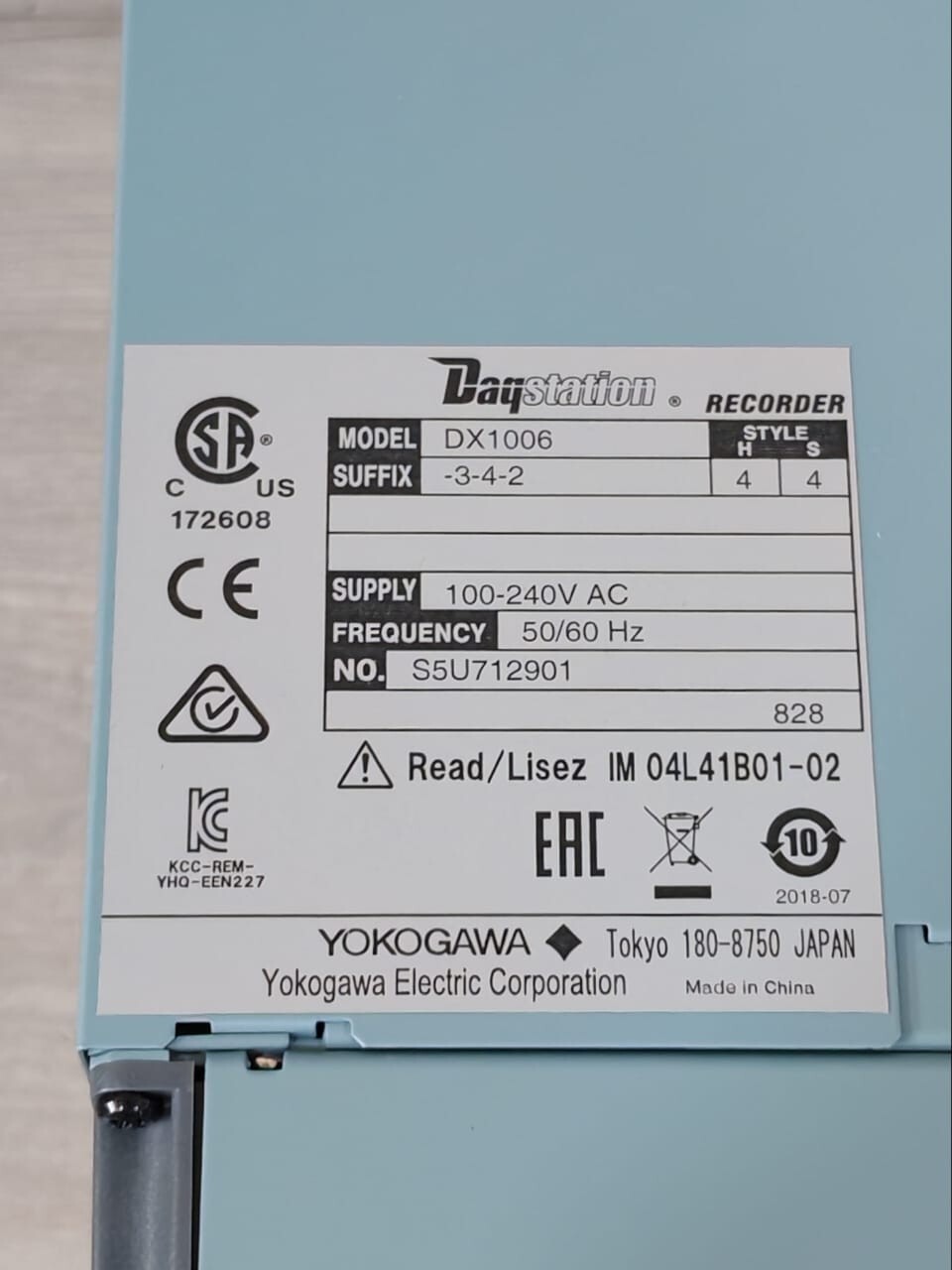 Yokogawa DX1006 -3-4-2 Yokogawa Daqstation DX1006 -3-4-2 Daqstation Chart Recorder 100-240V AC 50/60Hz 2