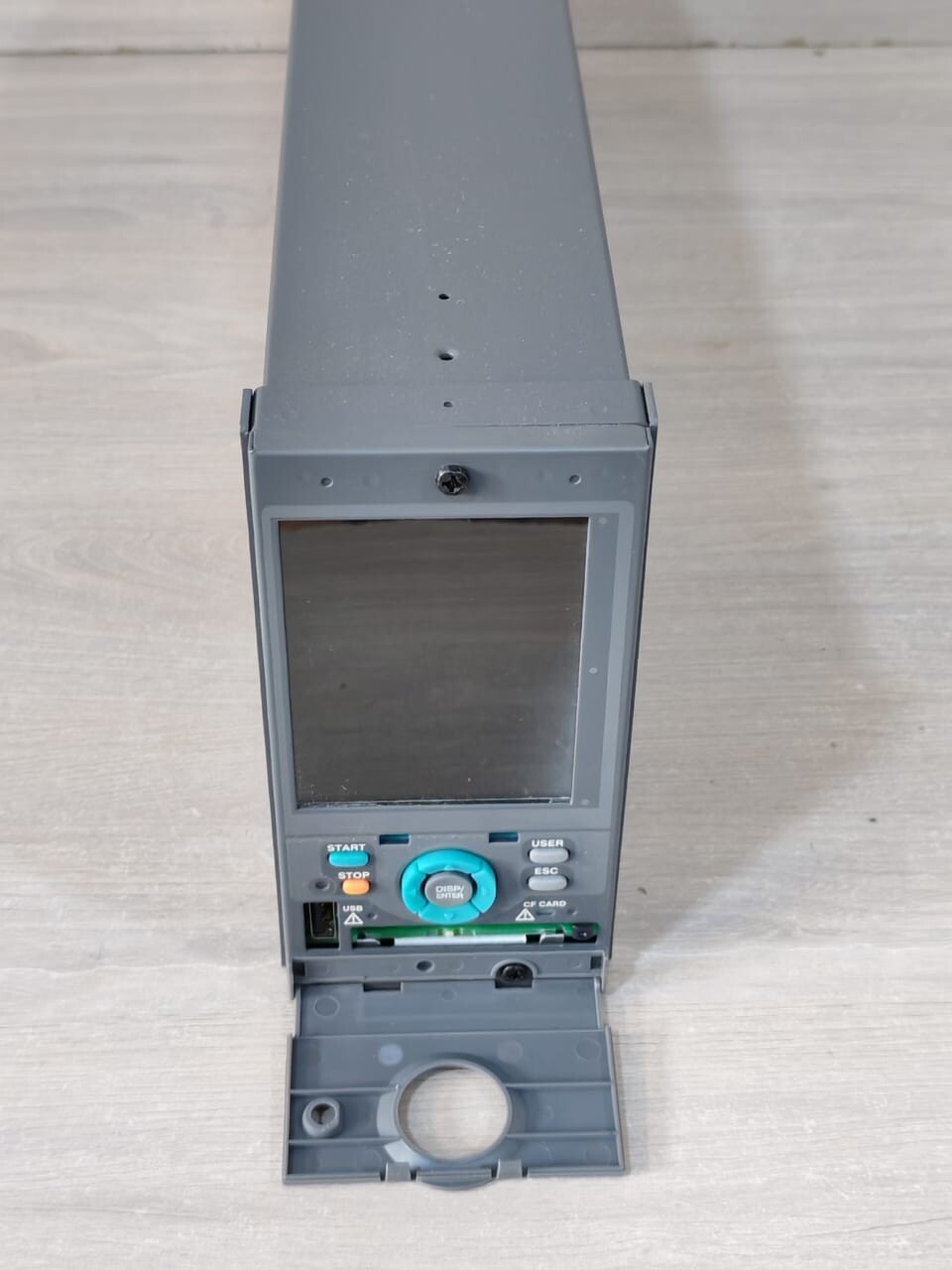 Yokogawa DX364-1-4-2 Yokogawa DX364-1-4-2 Daqstation Chart Recorder 100-240V AC 50/60Hz - Incomplete 4