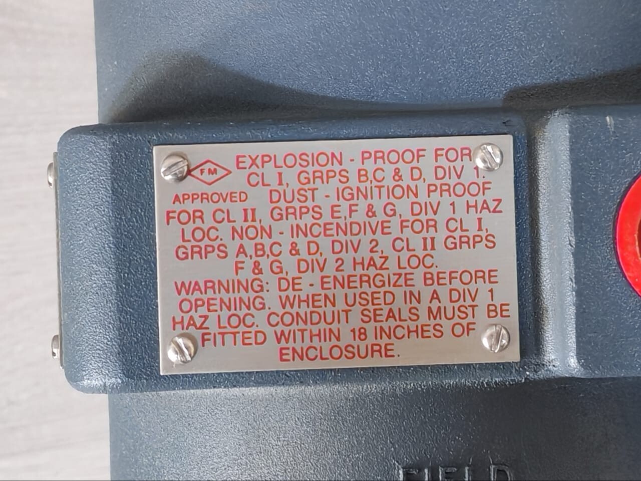 Foxboro 821AL-IM1MH2-A Foxboro 821AL-IM1MH2-A Electronic Pressure Transmitter 12.5-65 VDC 5