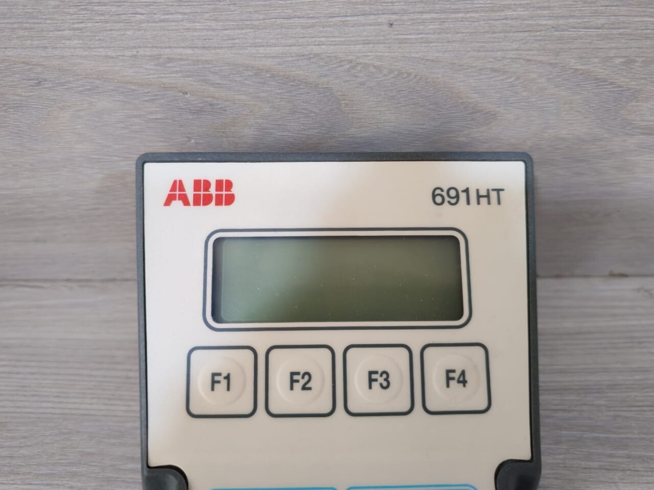 ABB 691HT22E0000000 ABB 691HT / 691HT22E0000000 HART PROTOCOL COMMUNICATION - WITH FILTHY BOX 2