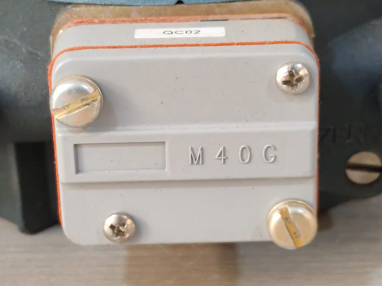 Schneider Electric E69F-BI2 FOXBORO BY SCHNEIDER ELECTRIC E69F-BI2 CURRENT TO AIR CONVERTER 8
