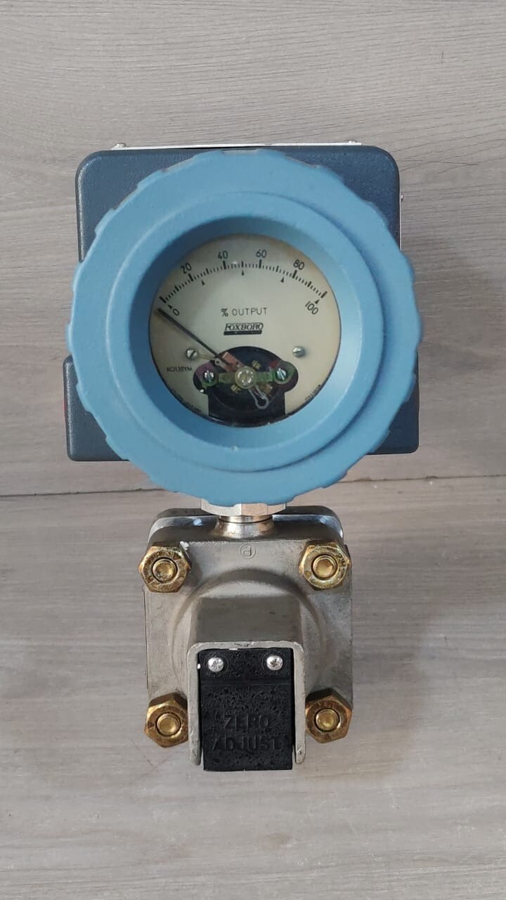 Foxboro 821GM-IS1SM2-A Electronic Pressure Transmitter 12.5-65VDC