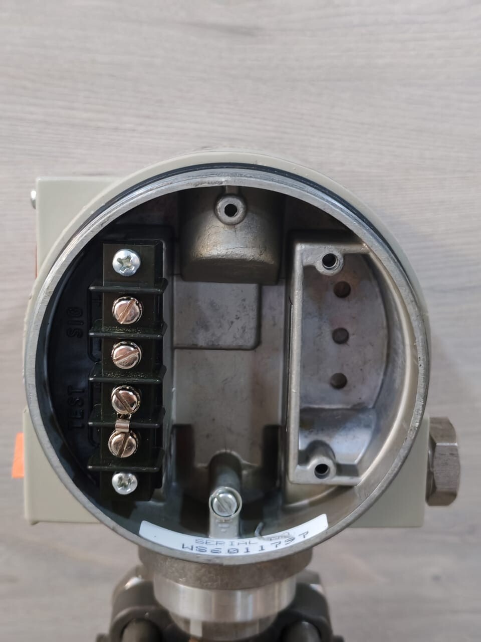 BAILEY BC XDUCER-2/89 5756-0750IWG BAILEY BC55414310 BC XDUCER-2/89 5756-0750IWG PRESSURE TRANSMITTER -FILTHY BOX 7