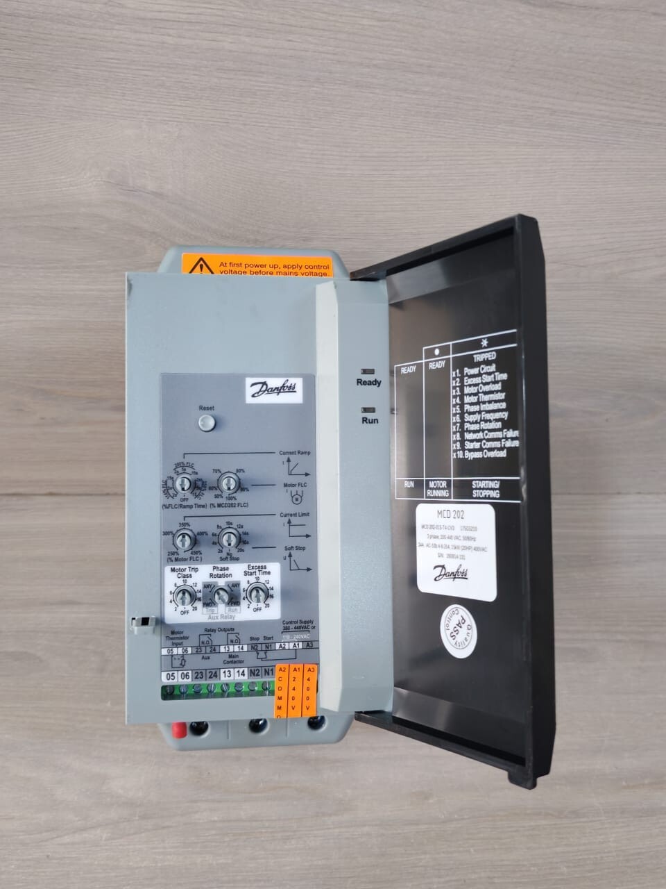 DANFOSS 175G5210 DANFOSS MCD 202-015-T4-CV3 COMPACT SOFT STARTER 175G5210 2