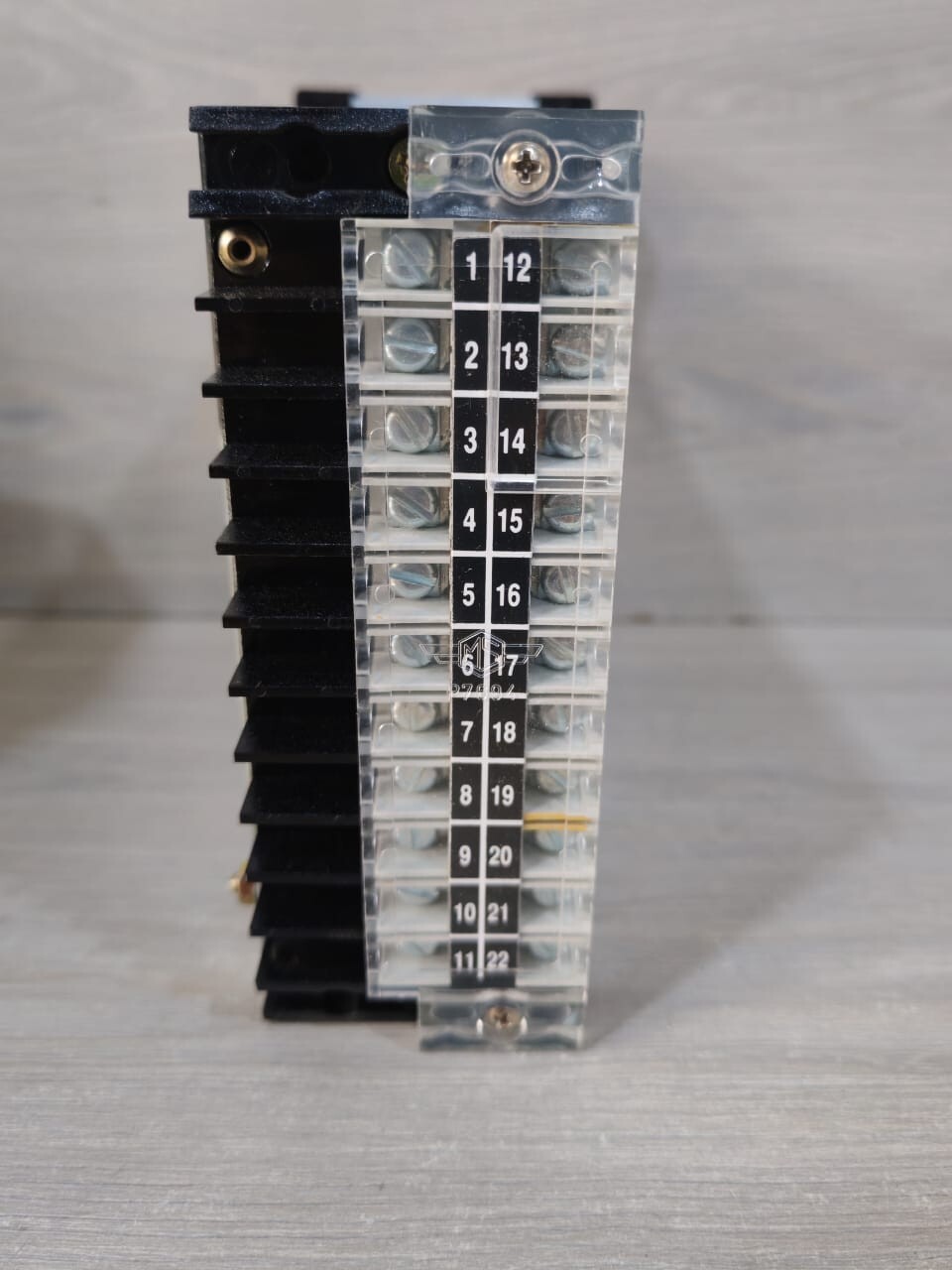MICROELETTRICA UB0-CR MICROELETTRICA SCIENTIFICA: UB0-CR SEQUENCE OVERVOLTAGE RELAY MODULE 3