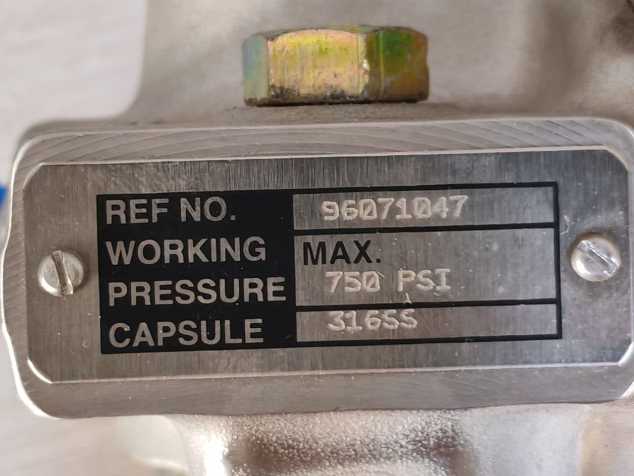 Foxboro 11GM-CS2 Foxboro 11GM-CS2 Pressure Transmitter 4