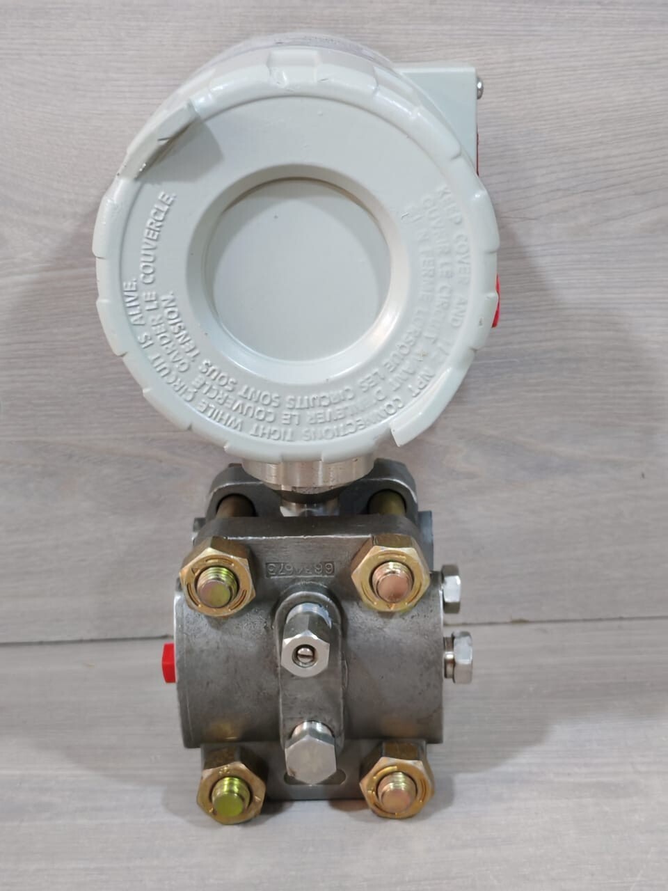 Bailey BC2421511 Bailey BC2421511 Differential Pressure Transmitter 3600 PSI 4